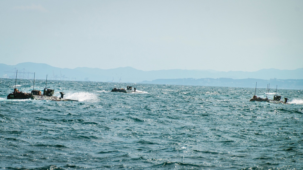 SY 24 | ACVs Splash Off Harpers Ferry During Ssang Yong 24