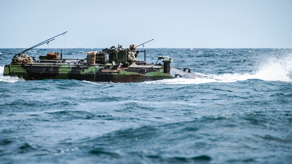 SY 24 | ACVs Splash Off Harpers Ferry During Ssang Yong 24