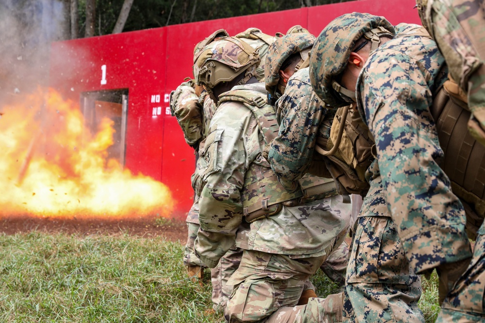 130th Engineer Brigade conducts breach training