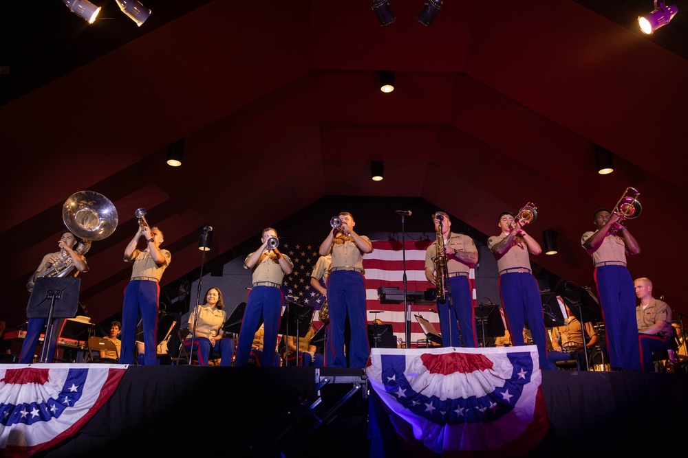 1st MARDIV Band performs at Idyllwild