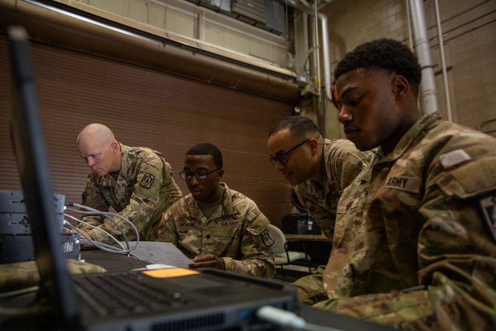 11th Corps Signal Brigade hosts the Flag &amp; Torch Challenge
