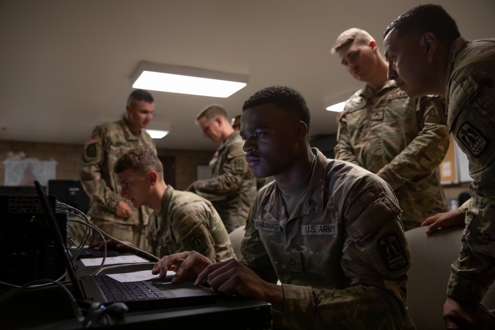 11th Corps Signal Brigade hosts the Flag &amp; Torch Challenge