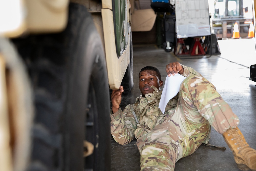 11th Corps Signal Brigade hosts the Flag &amp; Torch Challenge