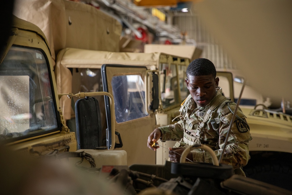 11th Corps Signal Brigade hosts the Flag &amp; Torch Challenge