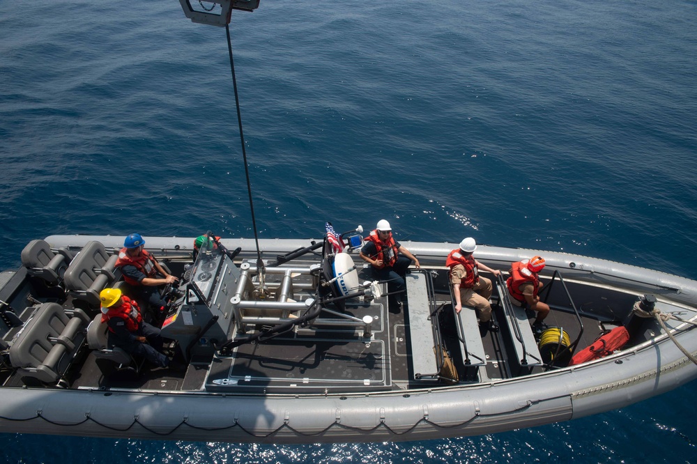 USS Green Bay conducts Small Boat Operations in Support of Super Garuda Shield 2024