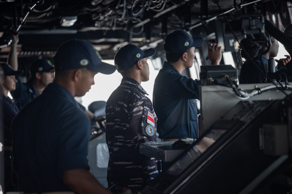 Super Garuda Shield 2024 | USS Green Bay conducts SCREENEX