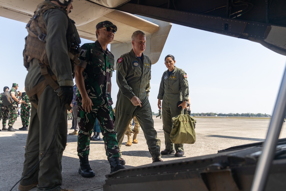 U.S. Indo-Pacific Commander Admiral Paparo visits service members during Super Garuda Shield 2024