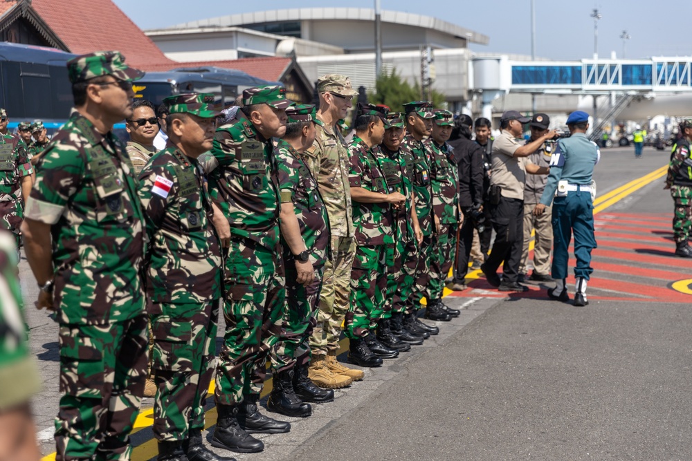 U.S. Indo-Pacific Commander Admiral Paparo visits service members during Super Garuda Shield 2024