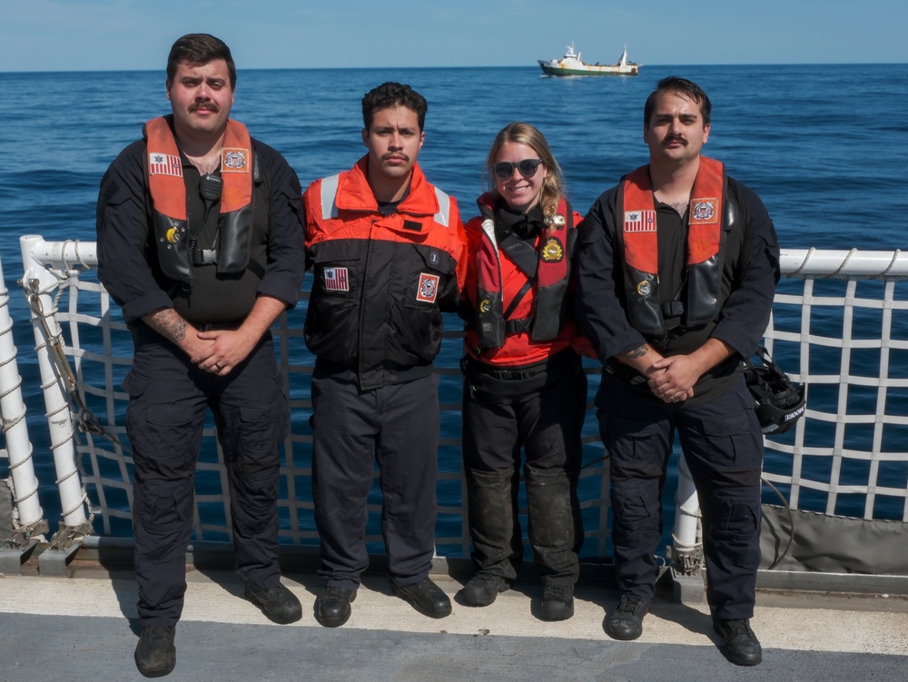 Coast Guard partners with Canadian Department of Fisheries and Oceans during Operation Nanook 2024