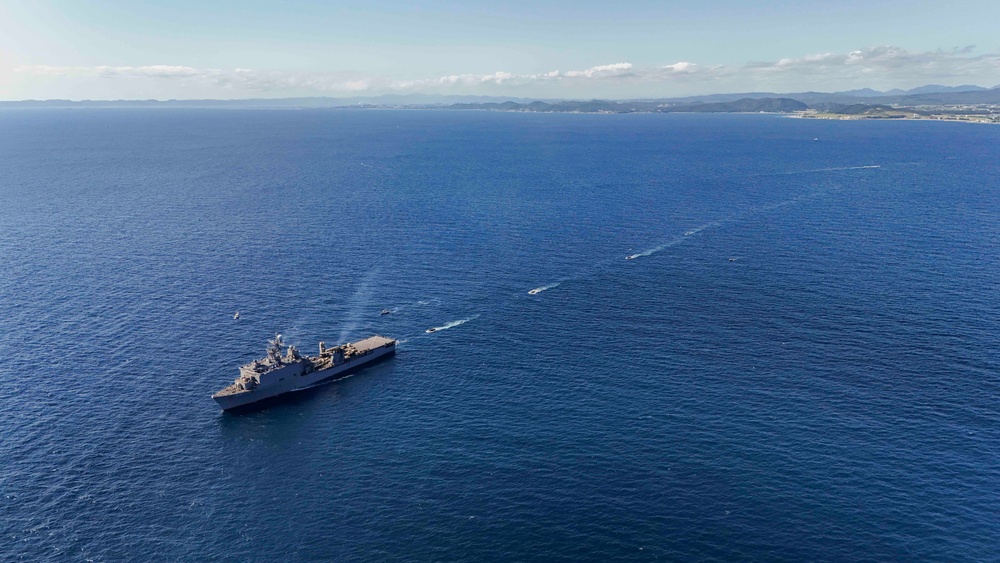 SY 24 | USS Harpers Ferry Conducts Amphibious Operations Off the Coast of Pohang, South Korea