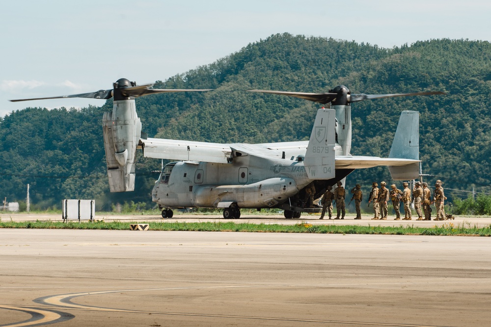 SY 24 | BLT 1/5 Inserts into Yeongcheon-ri for Airfield Seizure