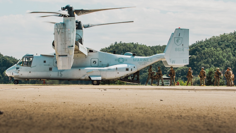 SY 24 | BLT 1/5 Inserts into Yeongcheon-ri for Airfield Seizure