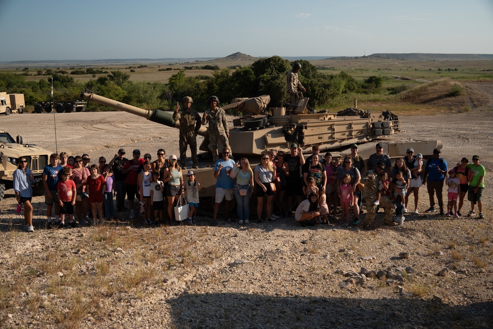 2-7 Cav Tank Gunnery Family Day