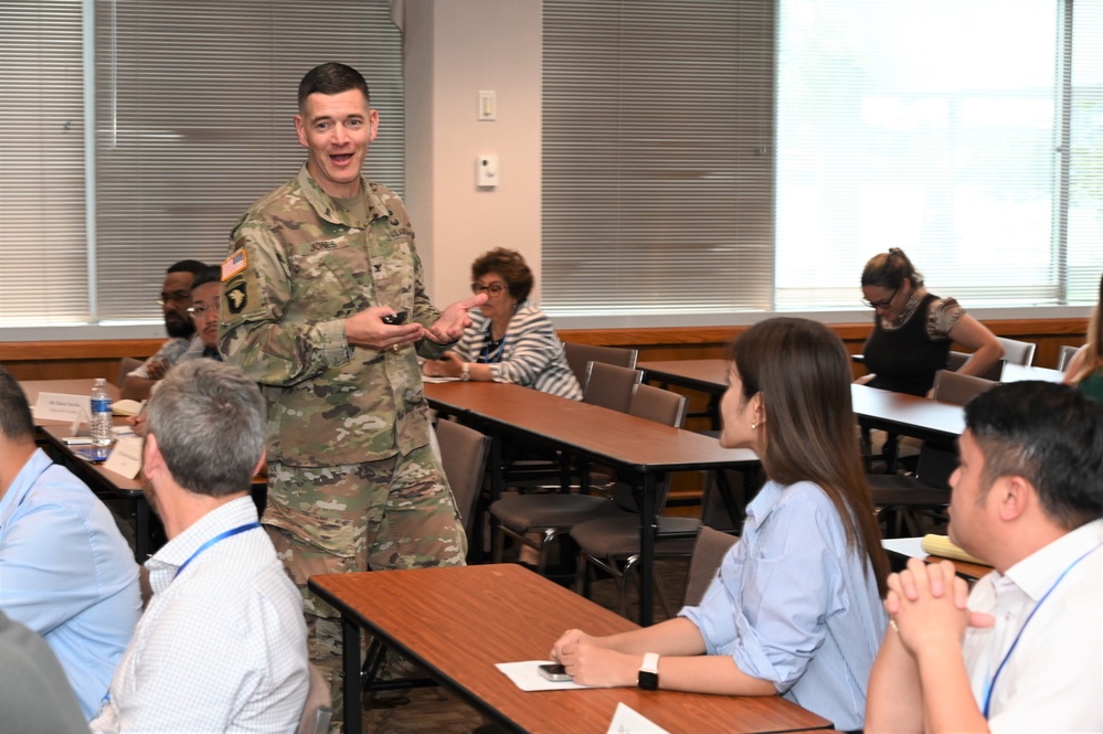 New Orleans District Corps of Engineers hosts participants from International Visitor Leadership Program