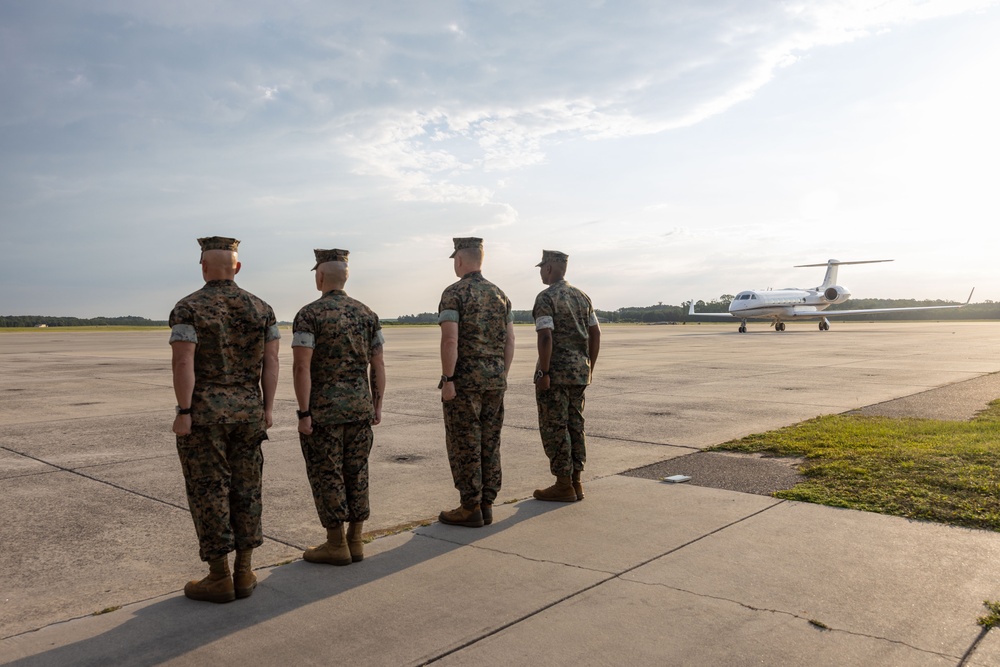 CMC and SMMC visit MCAS Beaufort