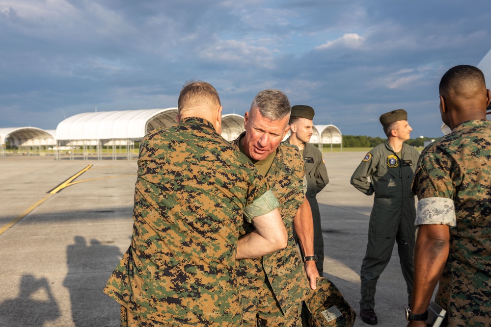 CMC and SMMC visit MCAS Beaufort