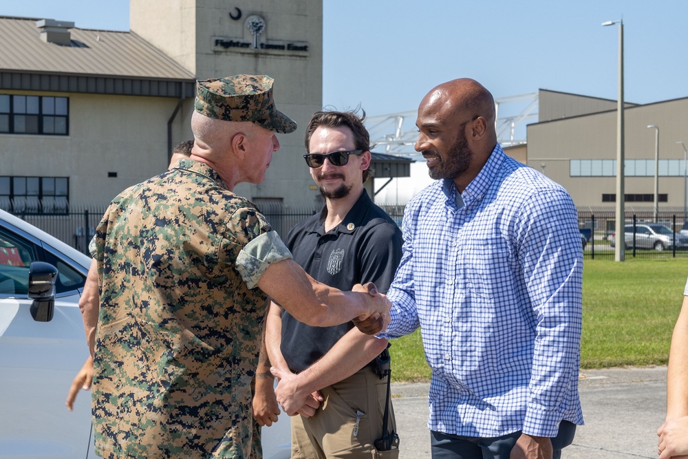 CMC and SMMC visit MCAS Beaufort