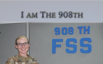 I am The 908th: Master Sgt. Tiffany Brown