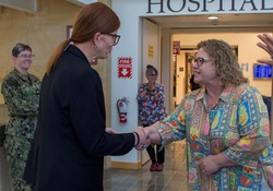 NMRTC Bremerton Med Board Supervisor recognized during high ranking DoD visit