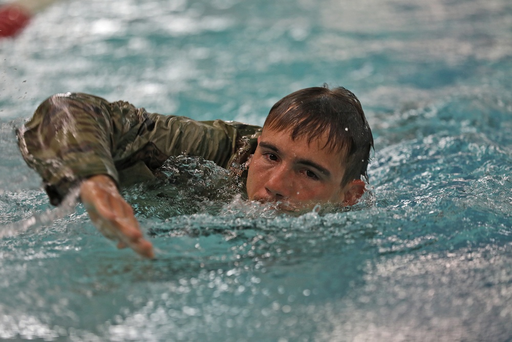 13th CSSB Soldiers Swim for Foreign Badge