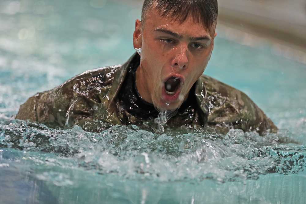 13th CSSB Soldiers Swim for Foreign Badge