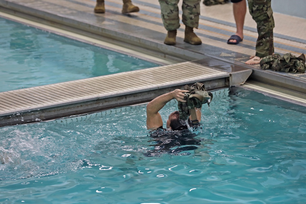 13th CSSB Soldiers Swim for Foreign Badge