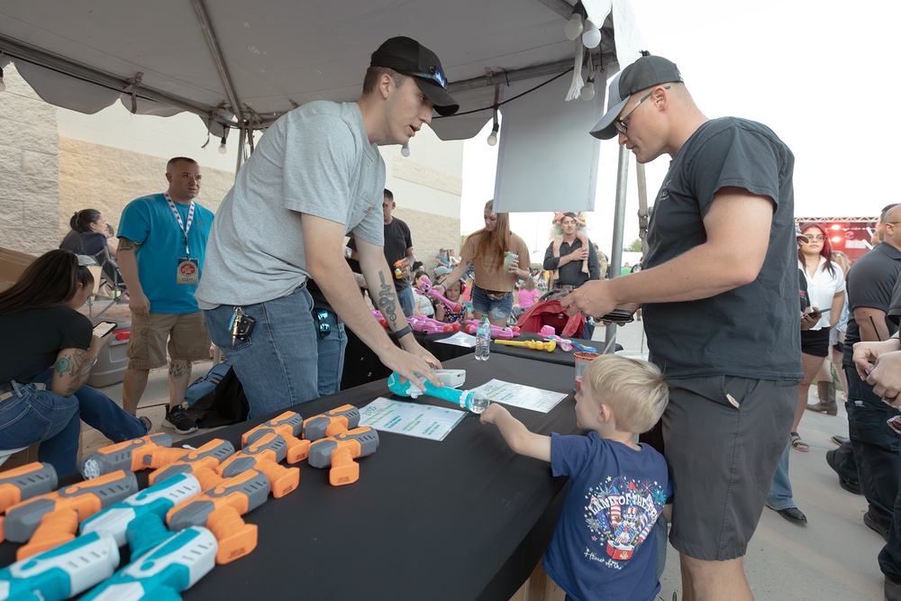 Freedom Crossing at Fort Bliss sets concert attendance record during country show