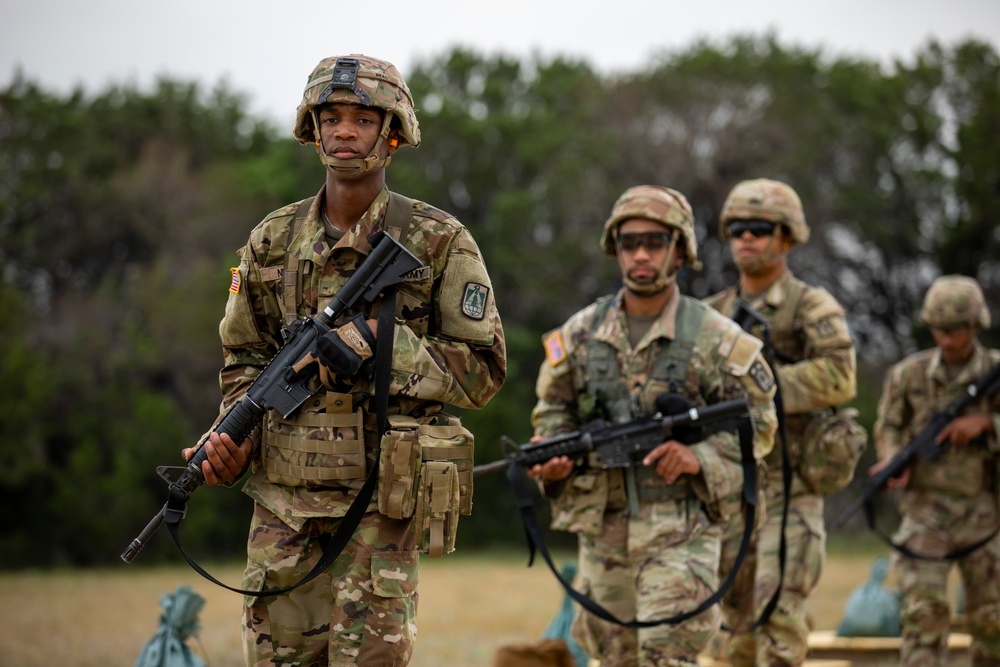 11th Corps Signal Brigade hosts the Flag &amp; Torch Challenge