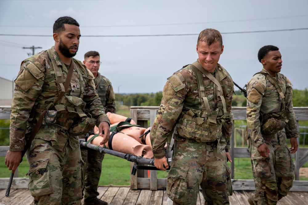11th Corps Signal Brigade hosts the Flag &amp; Torch Challenge