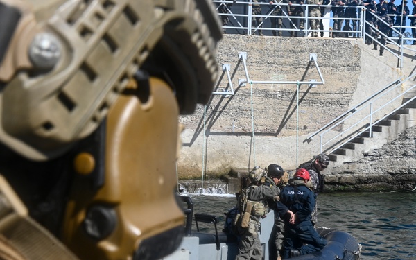 UNITAS LXV Fast Boat and Helicopter Interdiction Training