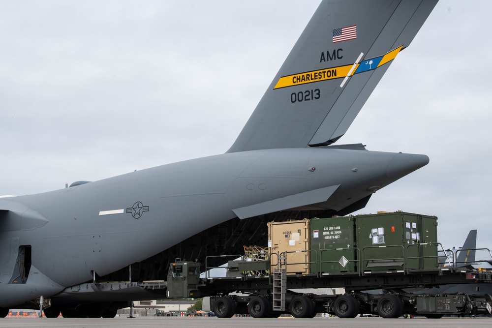 437th APS load cargo during exercise EXPLODEO 2.0