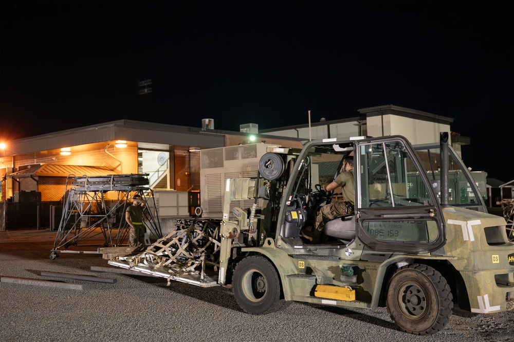 437th APS prepares cargo during EXPLODEO 2.0