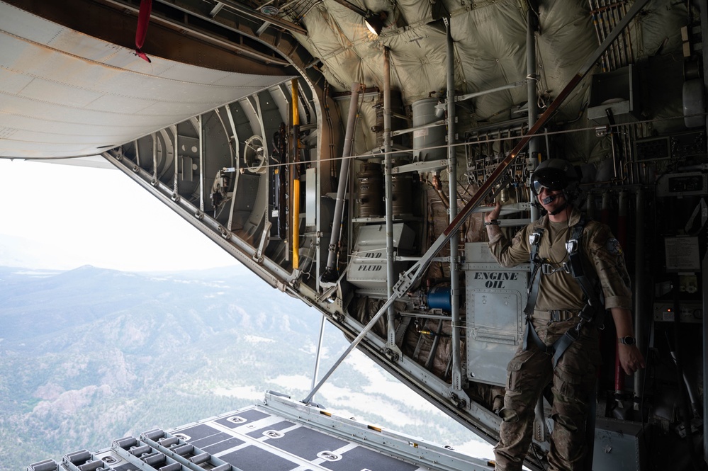 Peterson SFB host Civil Air Patrol cadets