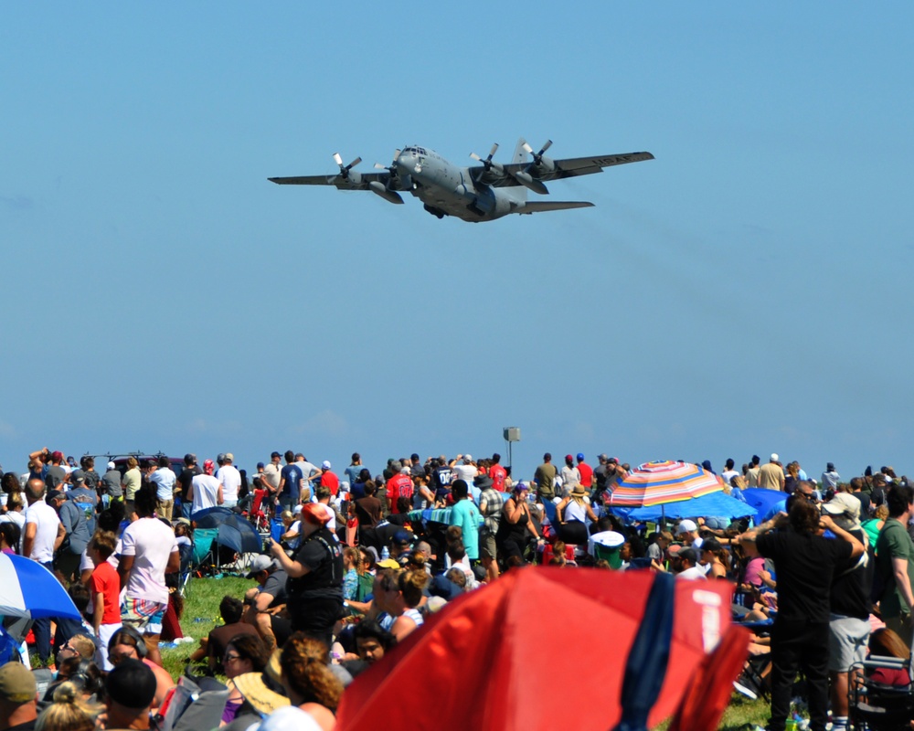 910th flies into Cleveland National Air Show