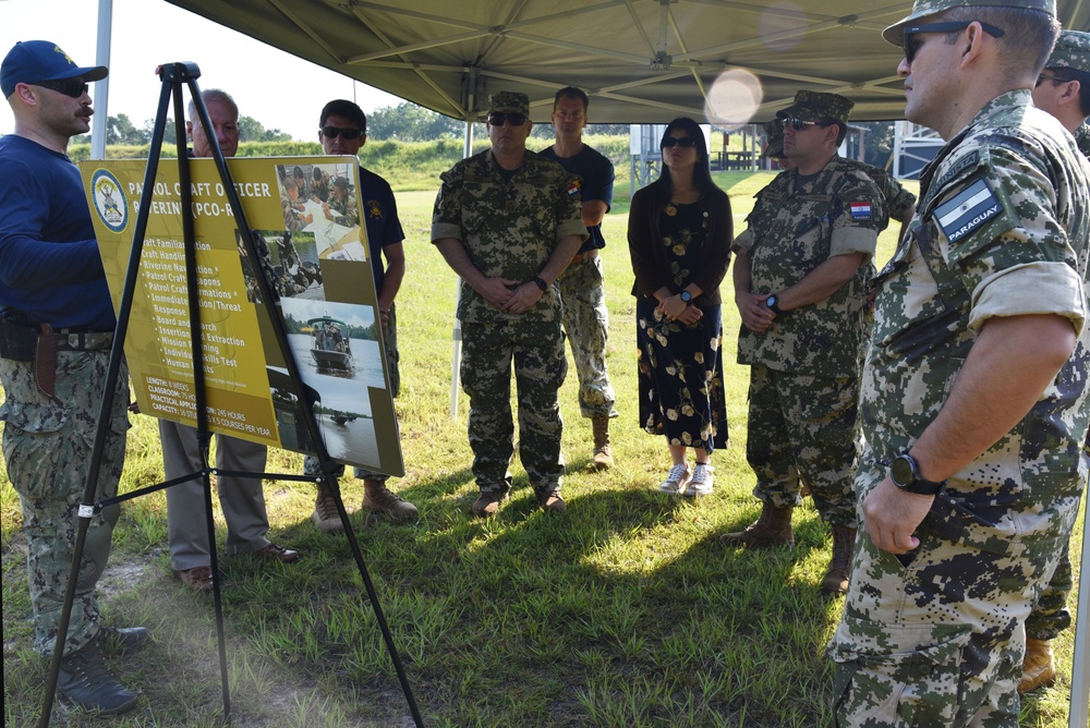 Paraguay Military Leadership tours NAVSCIATTS