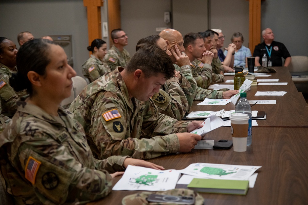 Army Leaders Participate in Exercise Brief