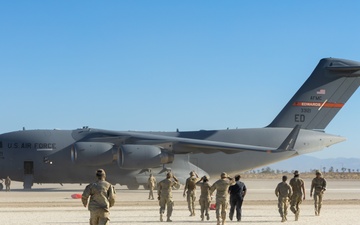 C-17 dry lakebed landings at Edwards AFB