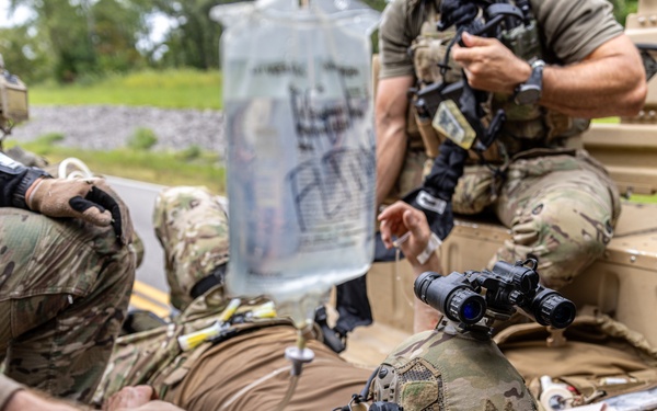 5th SFG(A) trains with U.S. Coast Guard MSRT Direct Action Section