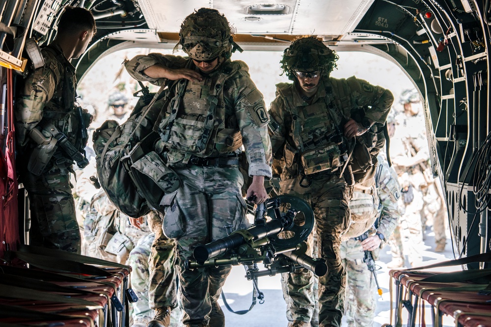 Sky Soldiers Conduct Cold Load Training On Blackhawk And Chinook Helicopters During Saber Junction 24