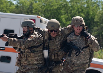 Medical Readiness University trains Guard Airmen at Alpena CRTC