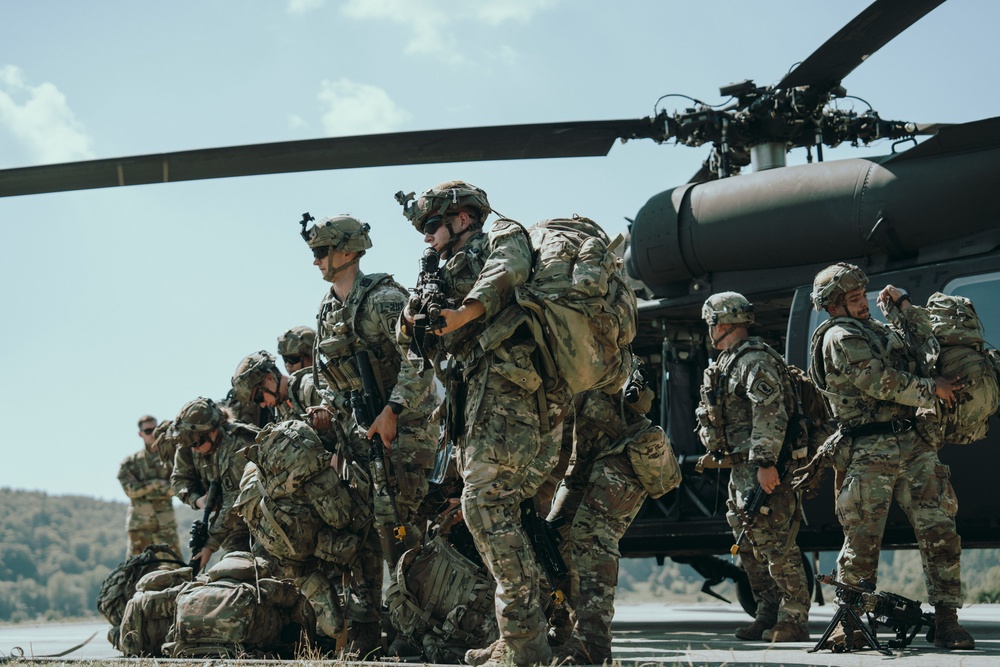 Sky Soldiers Conduct Cold Load Training On Blackhawk And Chinook Helicopters During Saber Junction 24