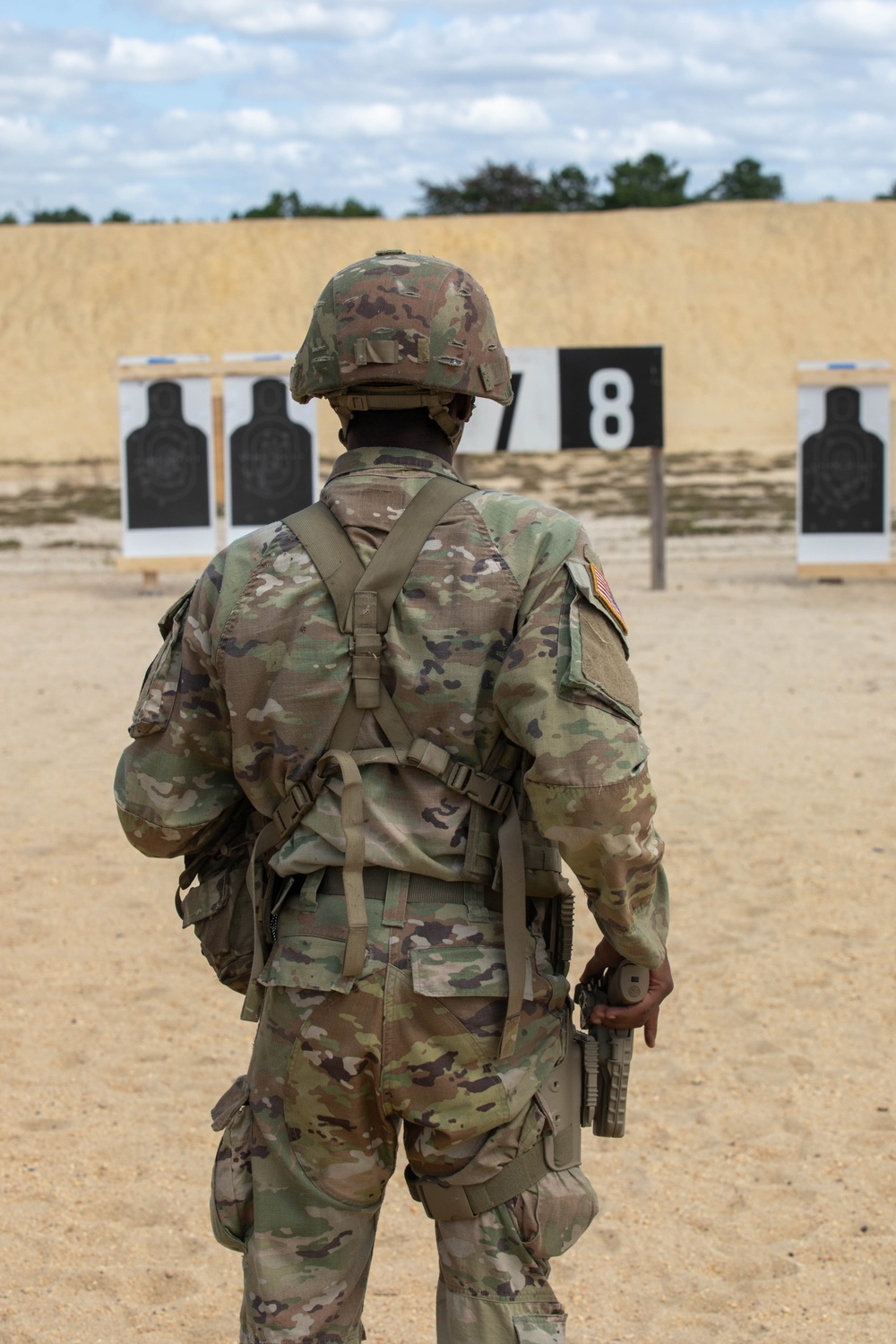 Army Reserve Best Squad Competition 2024 - Pistol EIC