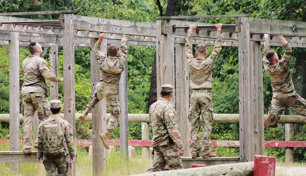 JB MDL- 2024 Army Reserve Best Squad Competition (Obstacle Course)