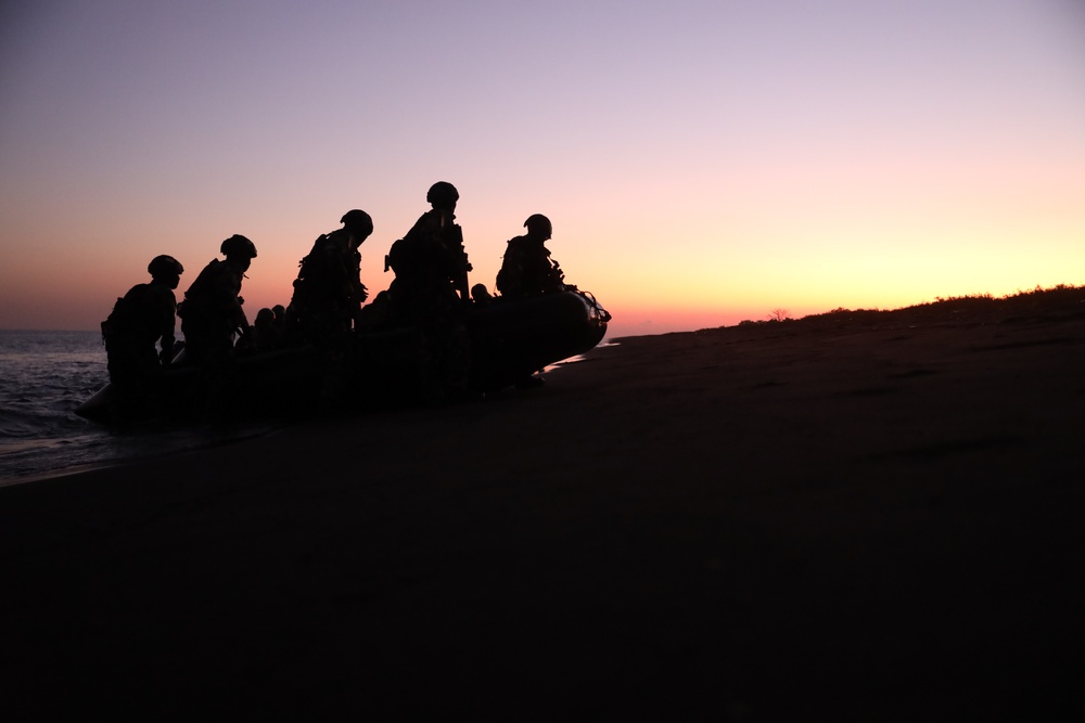 1st Bn., 1st Marines participates in amphibious assault exercise during Super Garuda Shield 2024