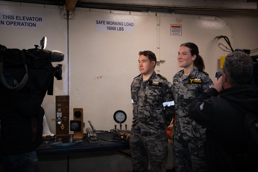 USS Emory S. Land Hosts Media Tour in HMAS Stirling