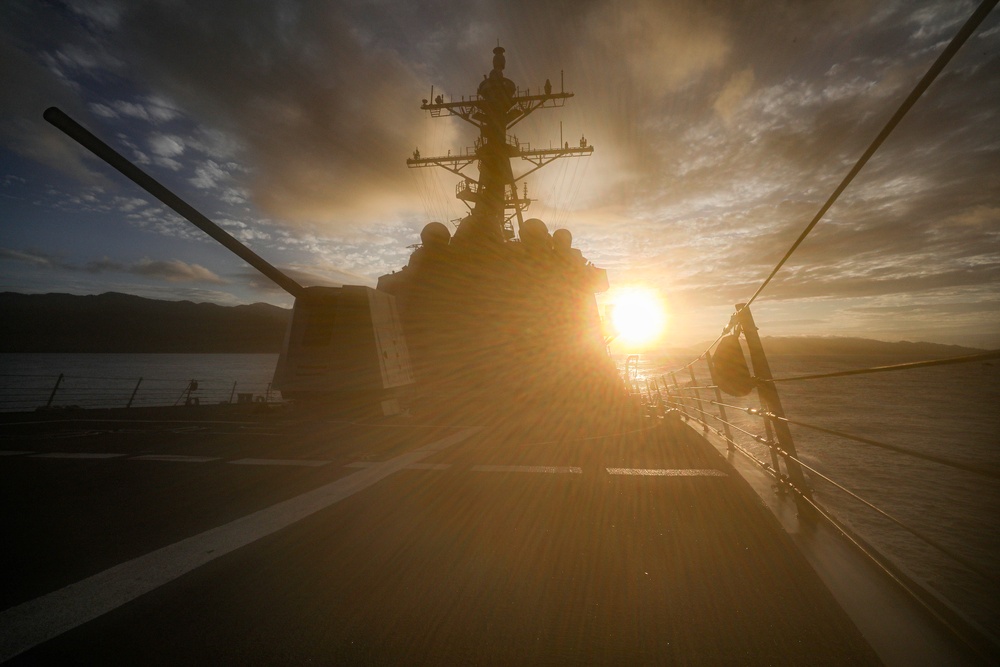 USS Dewey (DDG 105) Transits Sagewin Strait