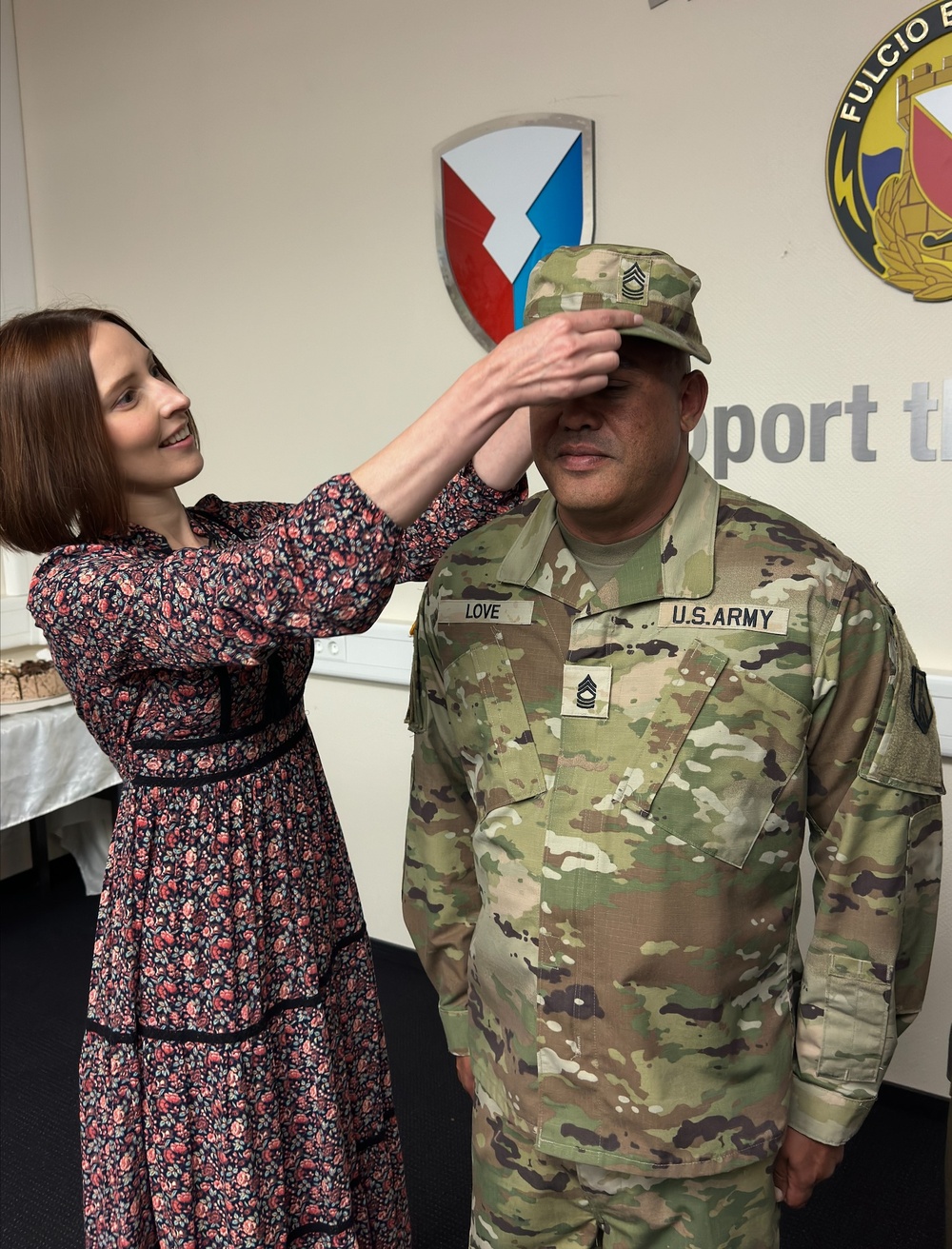405th AFSB FUOPS officer, 7th MSC Army Reserve Soldier promoted to Master Sergeant