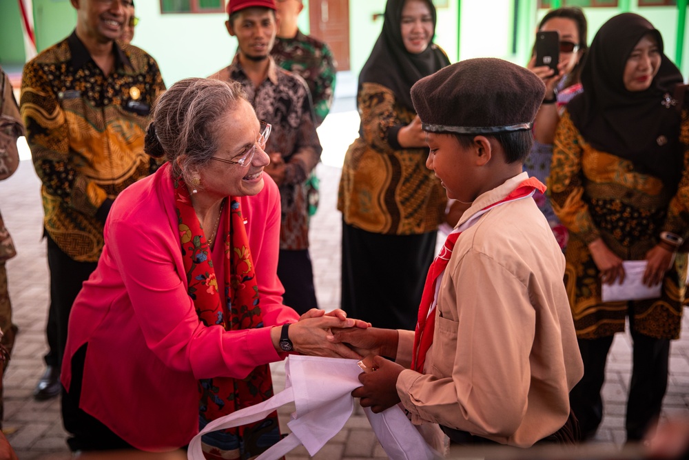 U.S. Ambassador to Indonesia, Kamala Shirin Lakhdhir, tours the newly renovated school in Palangan, Indonesia, during Super Garuda Shield