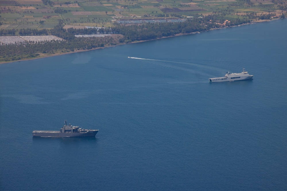 Super Garuda Shield 2024 | USS Green Bay participates in an Amphibious Exercise