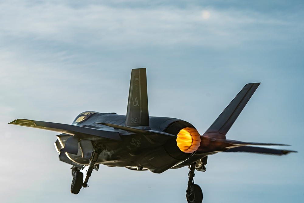 U.S. Air Force F-35 Lightning II makes historic first on highway in Finland